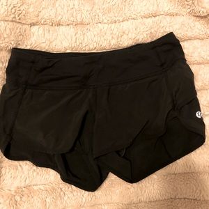 Lululemon Speed Up- Low Rise Lined Short 2.5” Black